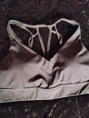 All In Motion Sports Bra size Large *NEW WITH TAGS* Wire Free TARGET Brand